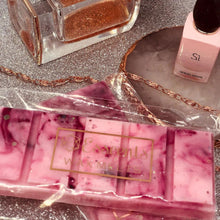 Load image into Gallery viewer, Sì Inspired Wax-Melt