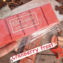 Load image into Gallery viewer, Cranberry Frost Wax-Melt *LIMITED EDITION*
